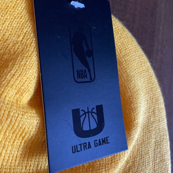 Los Angeles Lakers Beanie - Picture 2 of 4